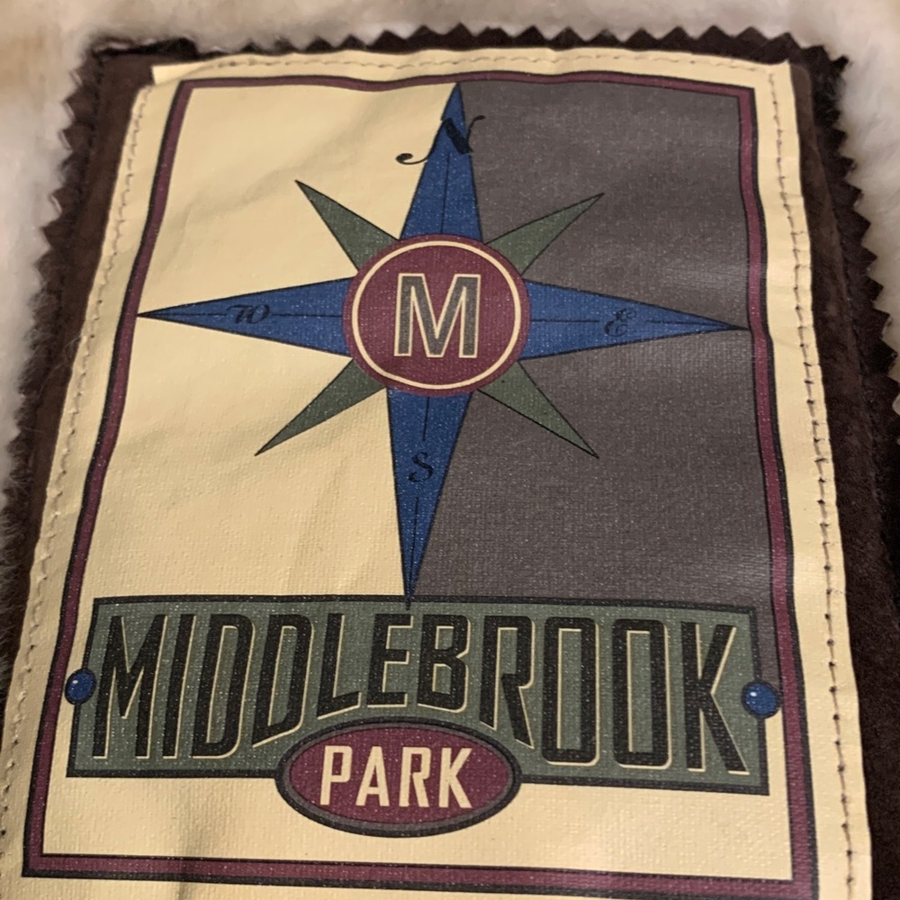 Middlebrook Park Genuine Leather Hooded Coat - Picture 8 of 9